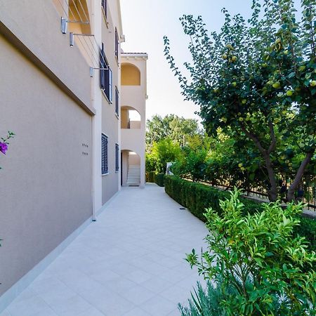 מליני Apartments Setemana מראה חיצוני תמונה