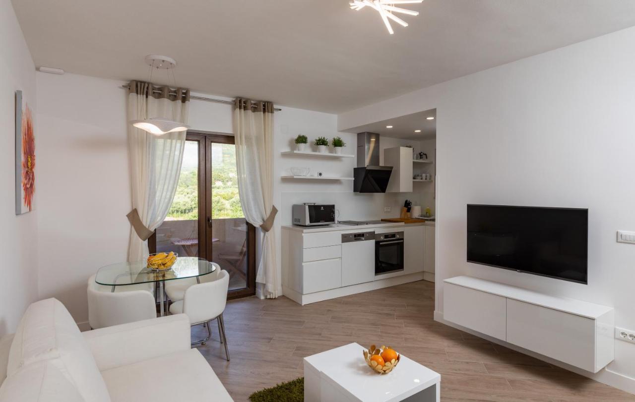 מליני Apartments Setemana מראה חיצוני תמונה