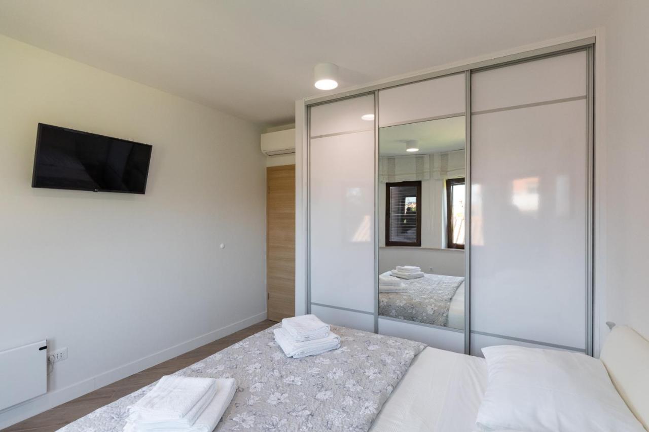 מליני Apartments Setemana מראה חיצוני תמונה